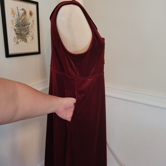 VINTAGE 90s Burgundy Oxblood Velvet Pocket Jumper Dress Size Small - Picture 6 of 10
